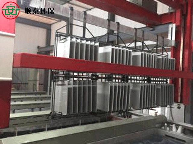 更好的保證熱鍍鋅設(shè)備具備良好性能的一些因素？